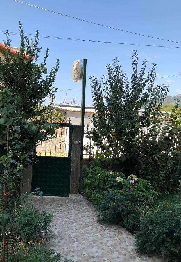 Hotel Villa Ago Permet Exterior photo